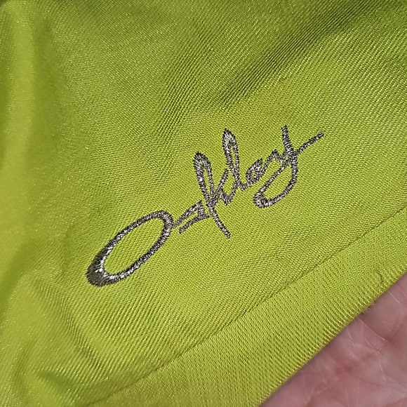 Oakley lime green yellow snowboard ski jacket magnetic button size medium - Picture 5 of 17